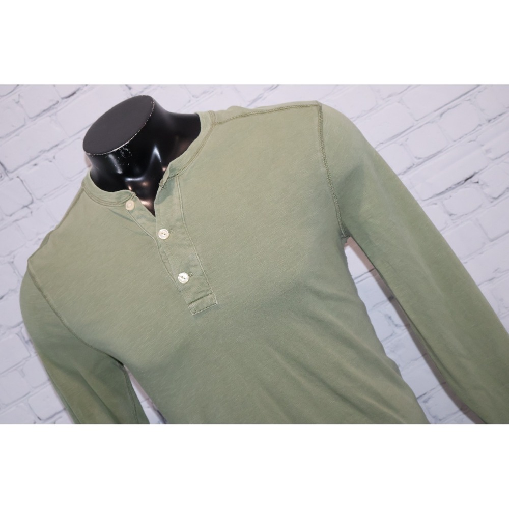 J Crew Mercantile Henley Mens Size Medium Green Long Sleeve Slub Cotton 3 Button